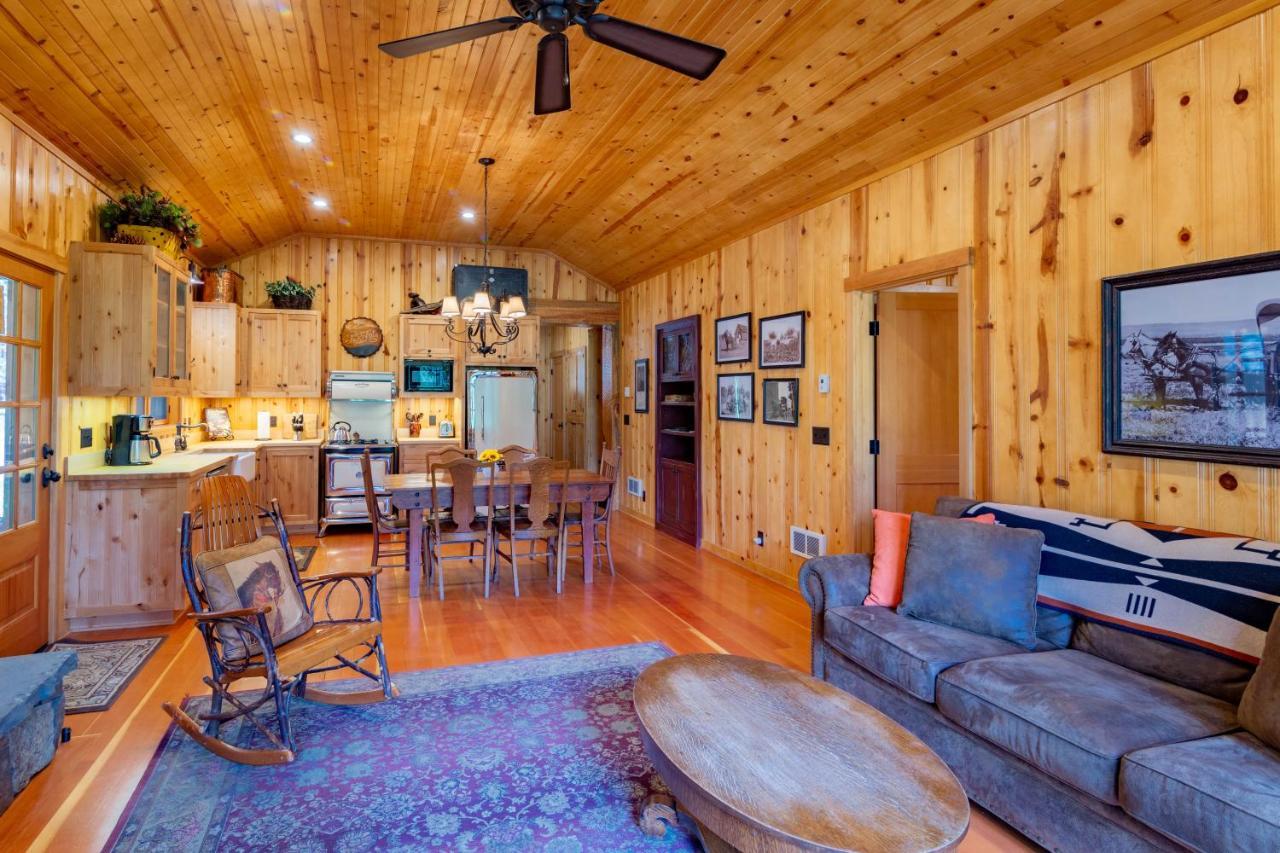 Lake Creek Lodge Camp Sherman Exterior foto